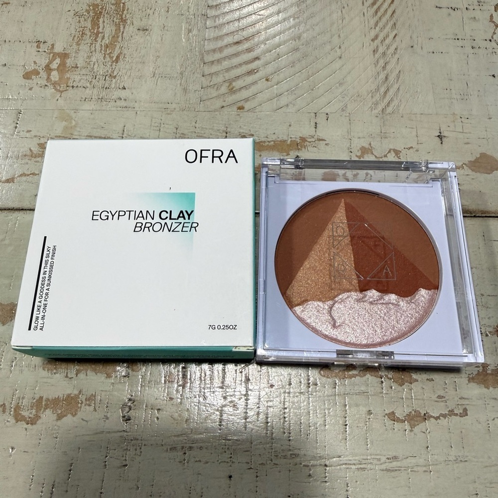 NIB OFRA Egyptian Clay Bronzer